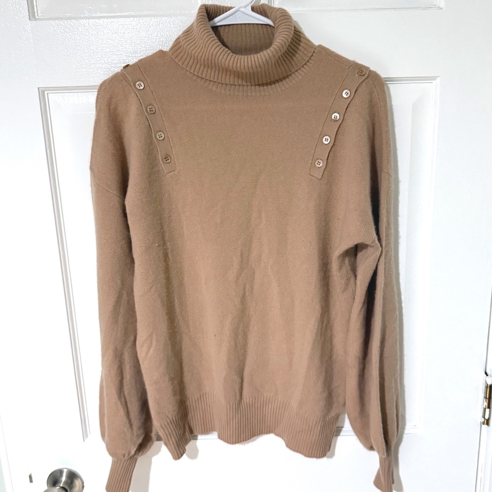 Neiman Marcus Cashmere Turtleneck Sweater Camel Tan Button Shoulder L